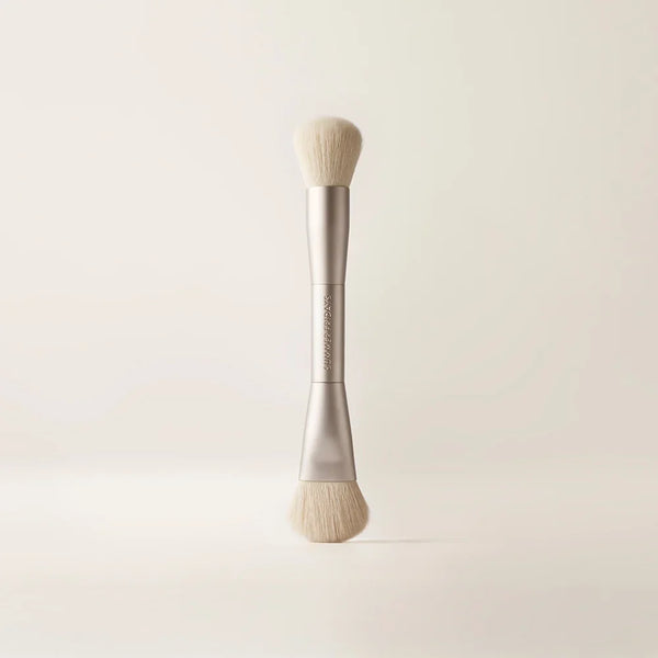 The Blush Brush